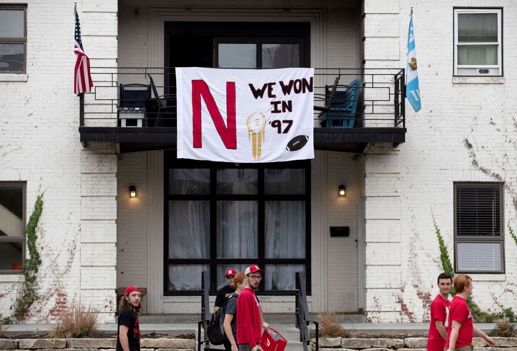 101021-owh-spo-nebmichigan-em03.jpg